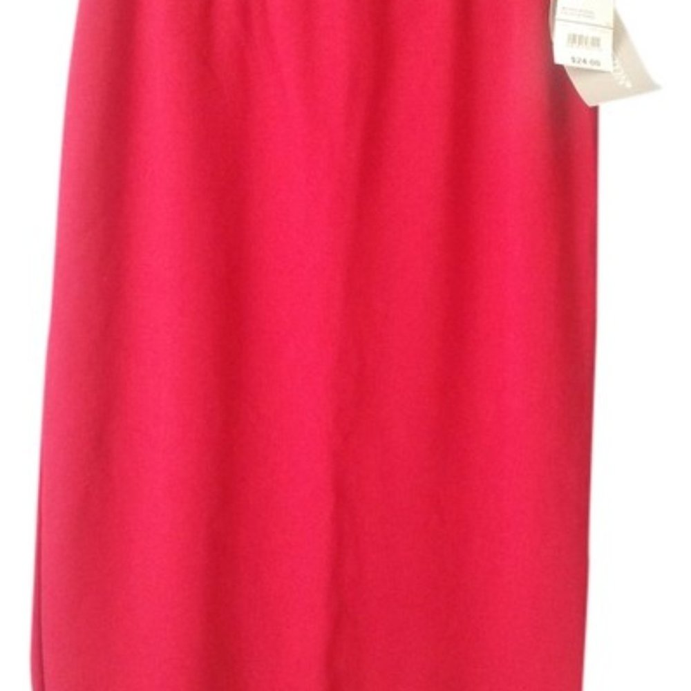 Worthington Red Softwear Knits Skirt Size Small Straight NWT